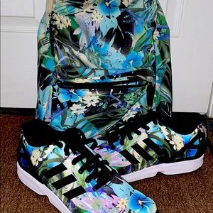 Mi ZX Flux Sneakers With Matching Backpack